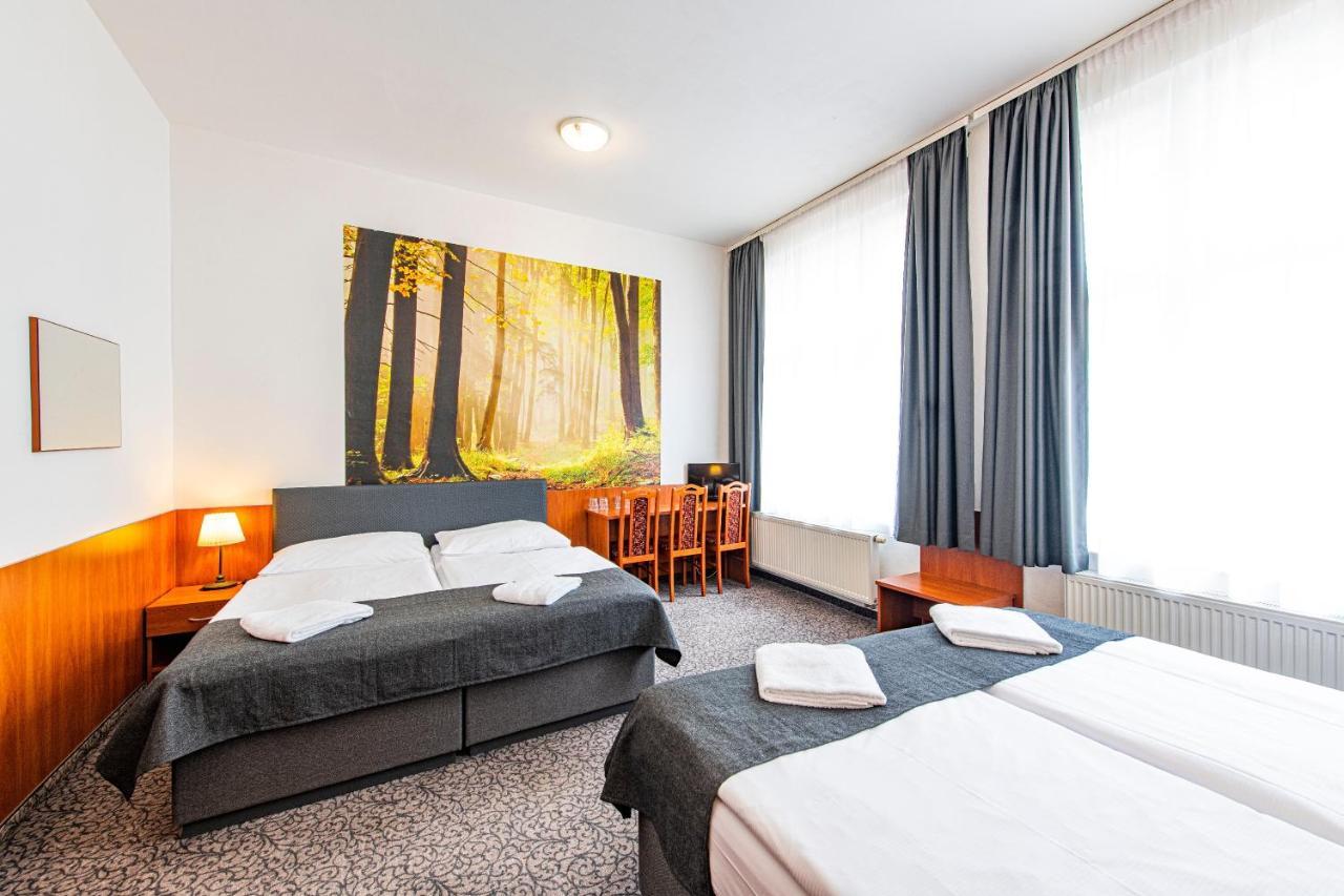 Hotel Zlata Vaha Prague Luaran gambar