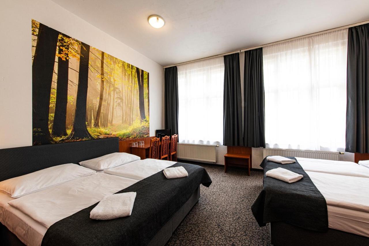 Hotel Zlata Vaha Prague Luaran gambar