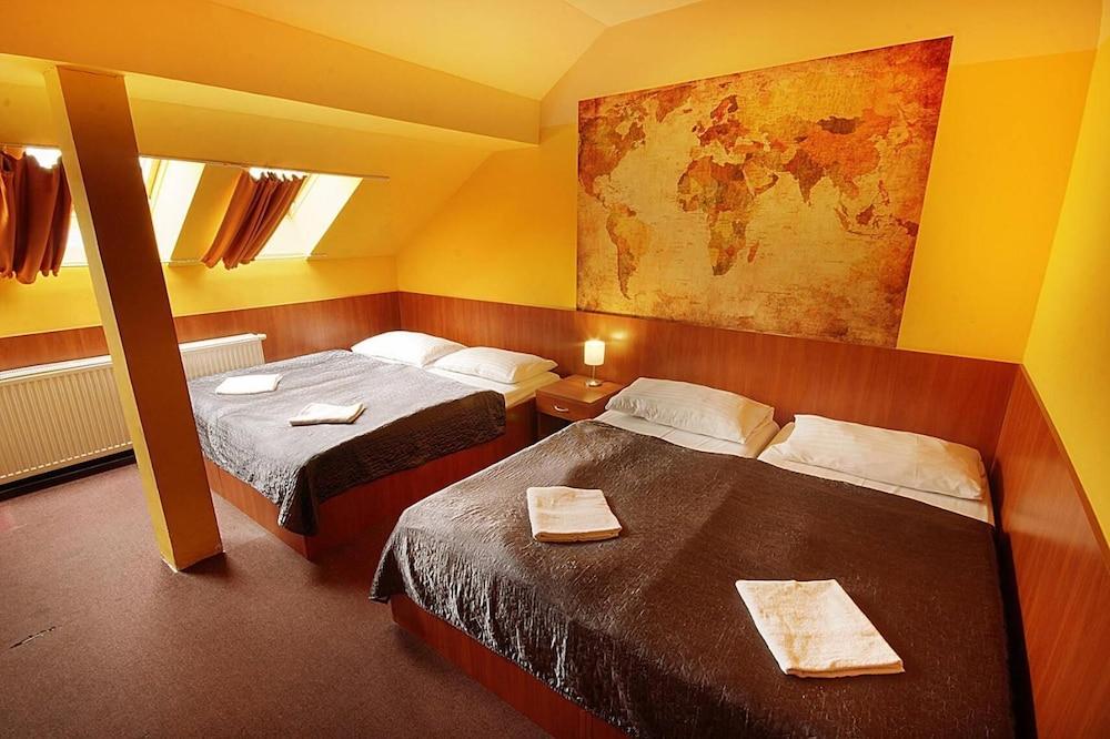 Hotel Zlata Vaha Prague Luaran gambar