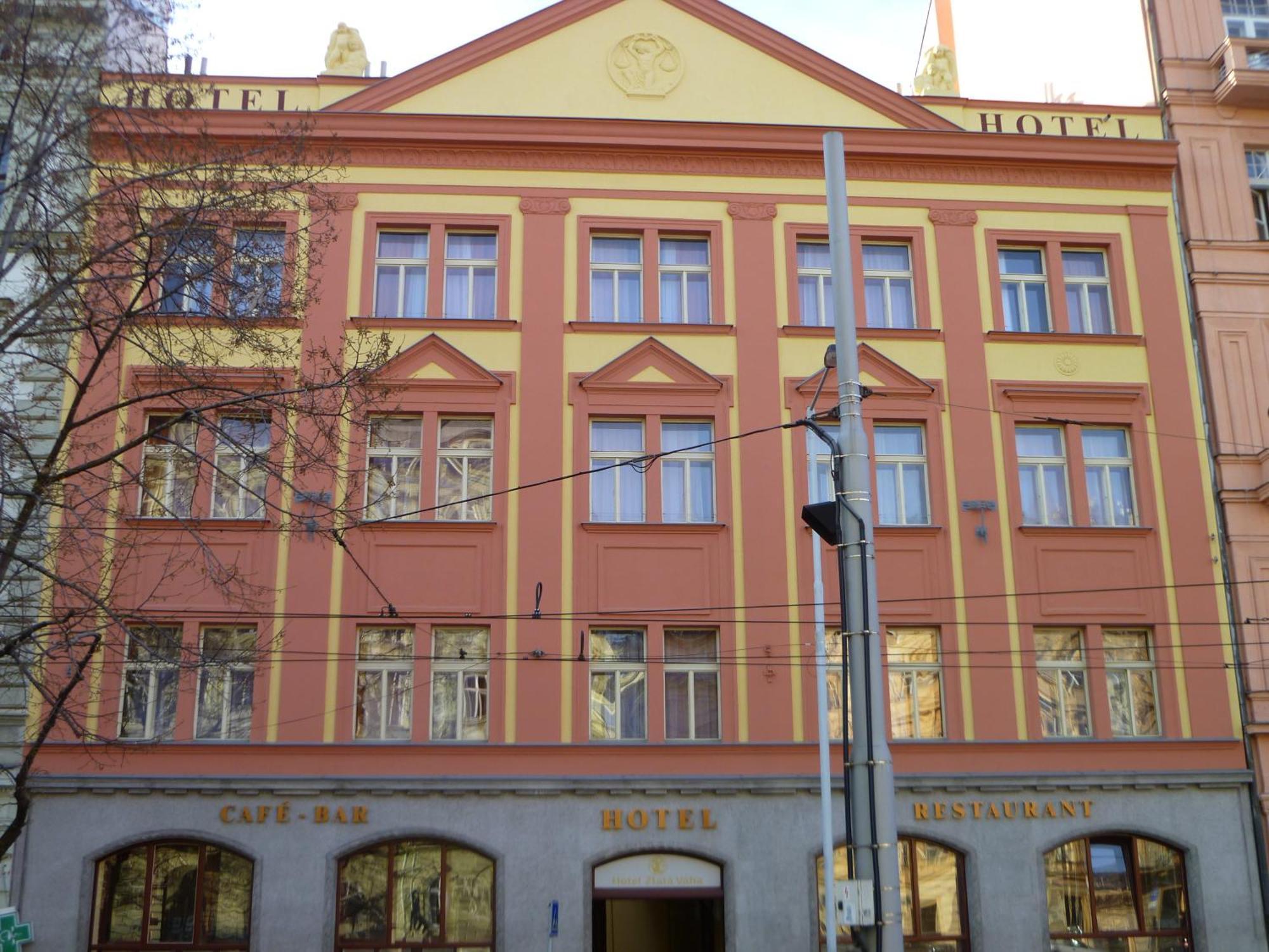 Hotel Zlata Vaha Prague Luaran gambar