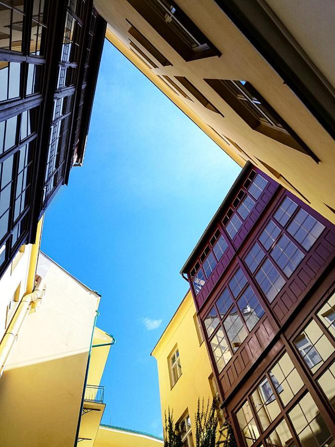 Hotel Zlata Vaha Prague Luaran gambar